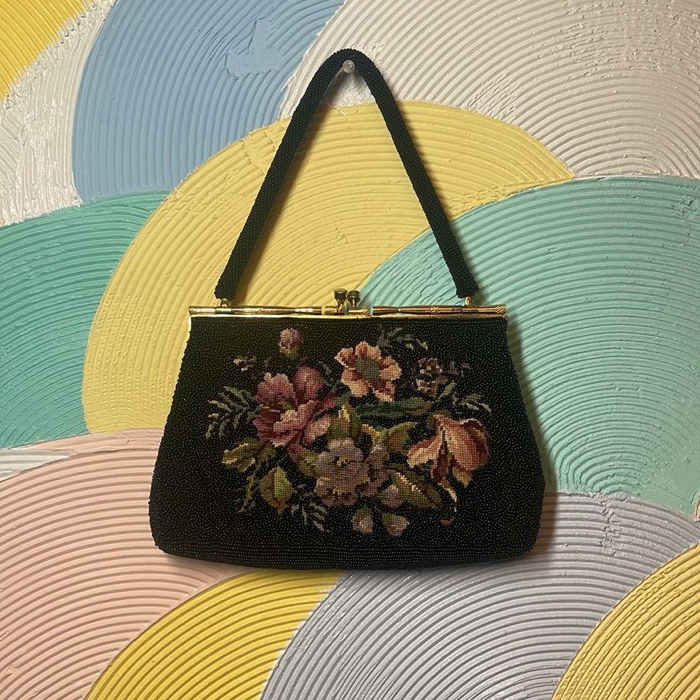 Creation of Kishua’s purse full glass beaded tapestry embroidered flowers gold